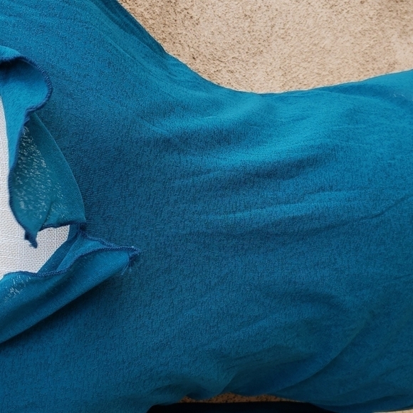 Vintage y2k 90's ruffles bell sleeves flowy vneck blouse - Picture 2 of 6